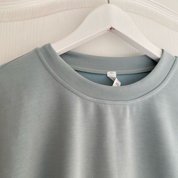 Lululemon Perfectly Oversized Crew Softstreme in Silver Blue SIZE 6 POC NWT - Picture 12 of 14